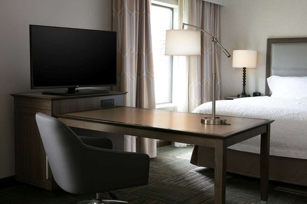 Images Hampton Inn & Suites Hudson