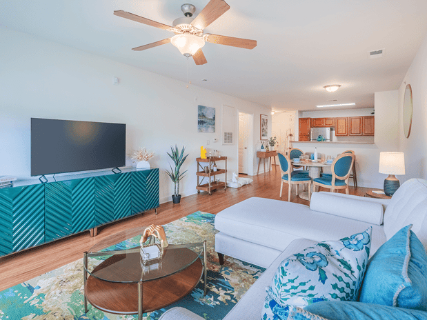 Images Parcstone Apartments