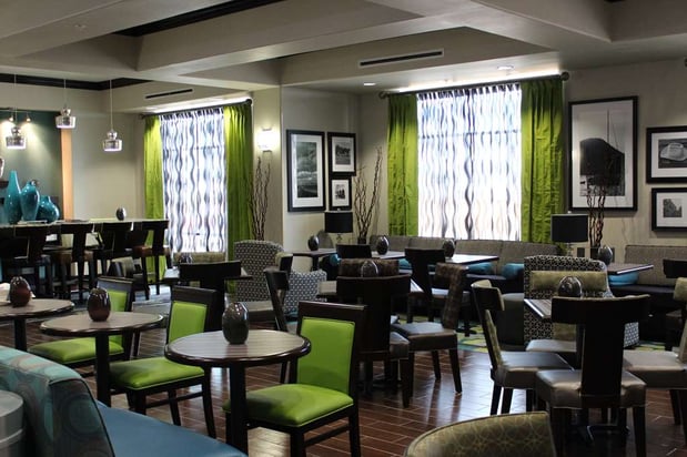Images Hampton Inn Cotulla