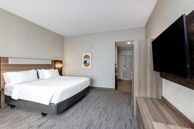 Images Holiday Inn Express & Suites Missoula Northwest by IHG