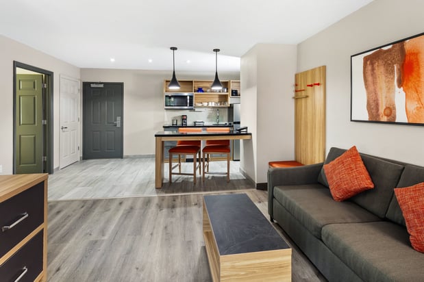 Images Candlewood Suites Harrisonburg by IHG