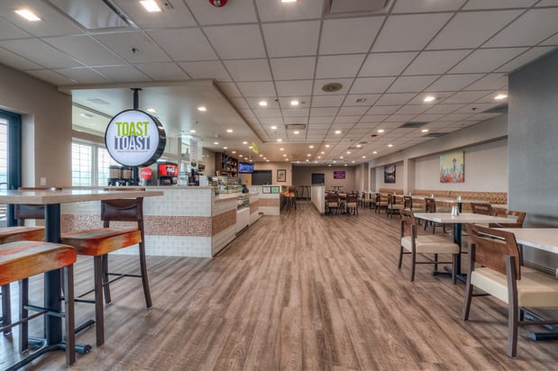 Images Holiday Inn Tacoma Mall by IHG