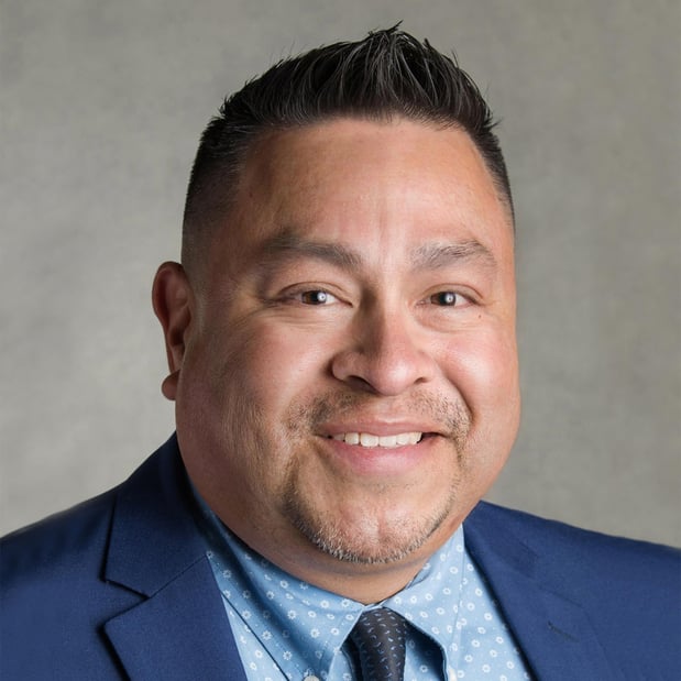 Images Edward Jones - Financial Advisor: Ken Castillo