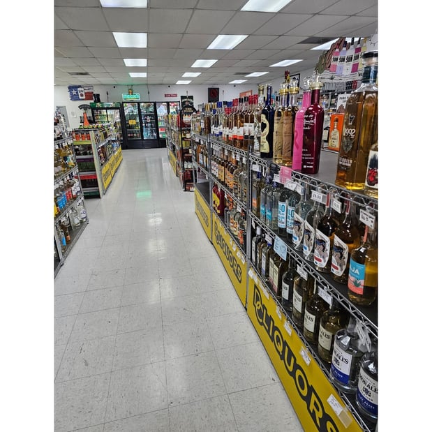 Images DC Liquors - Thousand Oaks