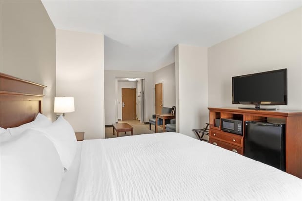 Images Best Western Plus Executive Hotel & Suites