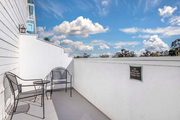 Images Best Western Plus Marina Shores Hotel