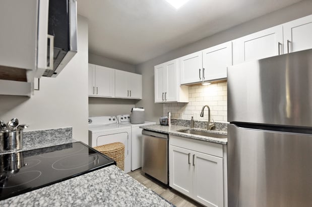 Images Arcadia Creekside Apartments