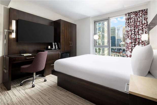 Images Hilton Garden Inn New York/Times Square Central