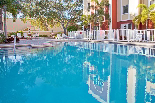 Images Holiday Inn Express & Suites Bradenton West by IHG