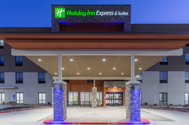 Images Holiday Inn Express & Suites Kearney by IHG