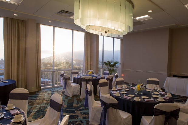 Images Crowne Plaza Ventura Beach by IHG
