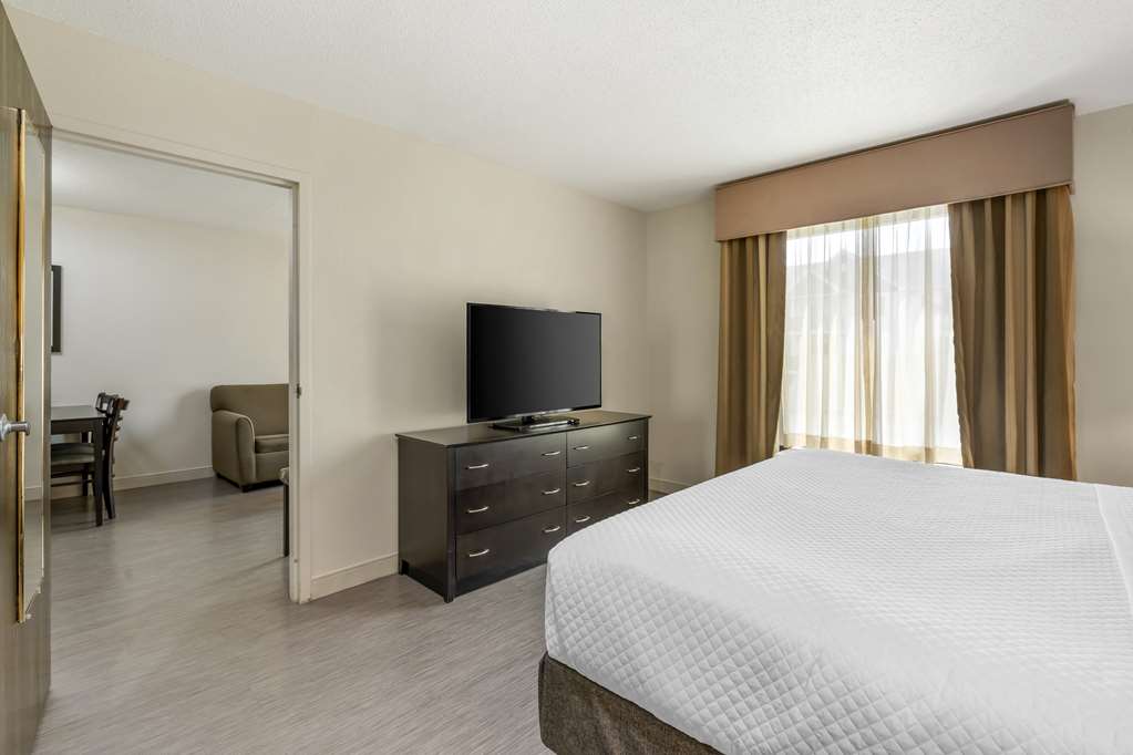 King Suite Jacuzzi 