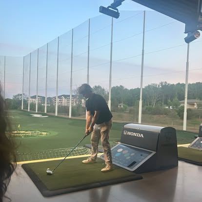 What a fantastic day at Topgolf with the team. We enjoyed spending time together and celebrating a few milestones, including welcoming Fernanda, our newest remote team member, during her visit and recognizing Juana on her birthday and 10-year work anniversary with our office!