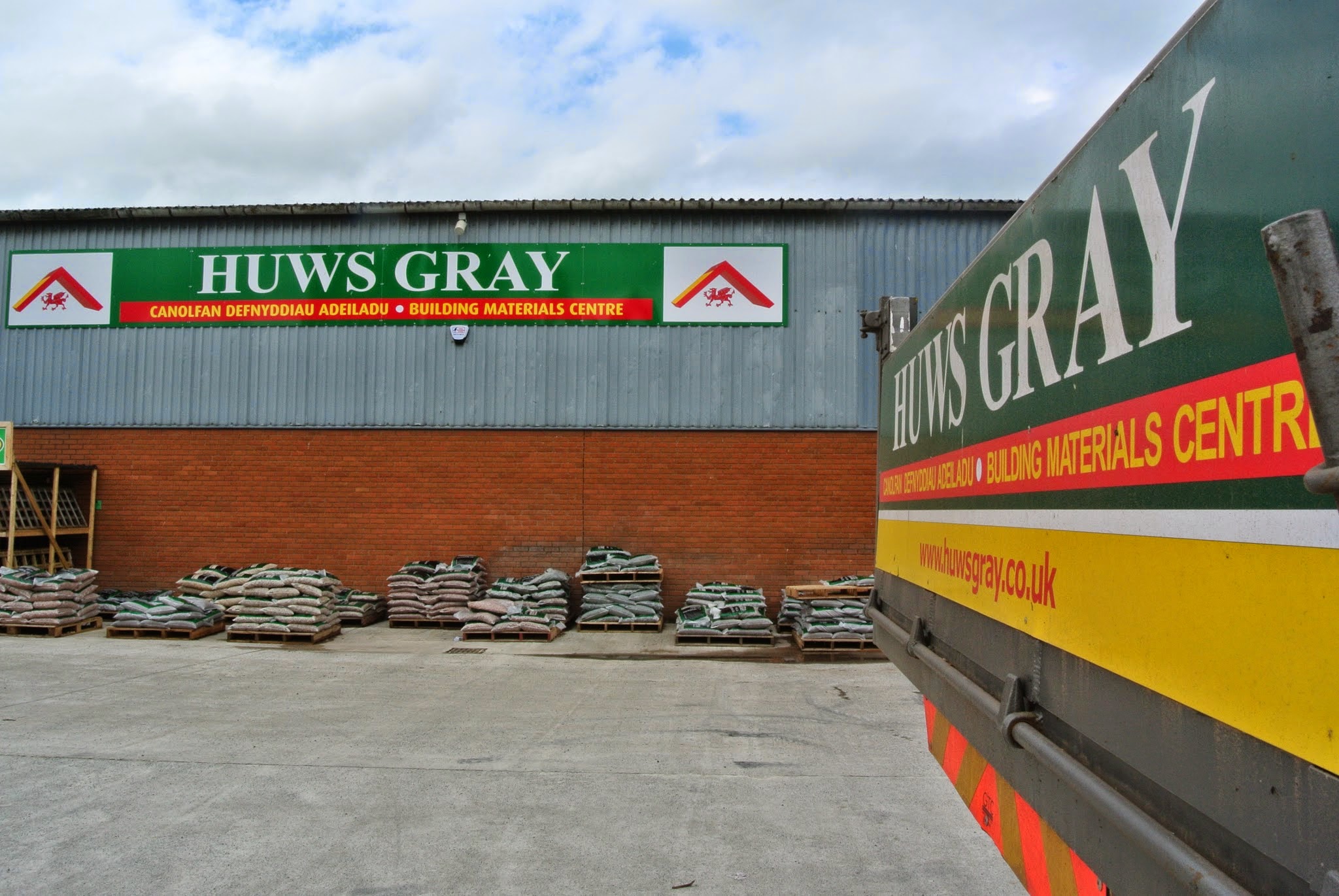 Huws Gray Hay-on-Wye Hereford 01497 820644