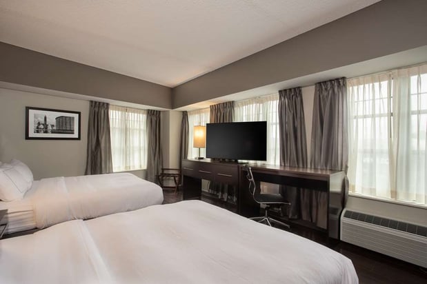 Images The Mosey Buffalo Williamsville, Tapestry Collection by Hilton