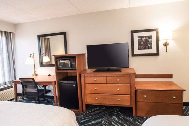 Images Hampton Inn Louisville-North/Clarksville