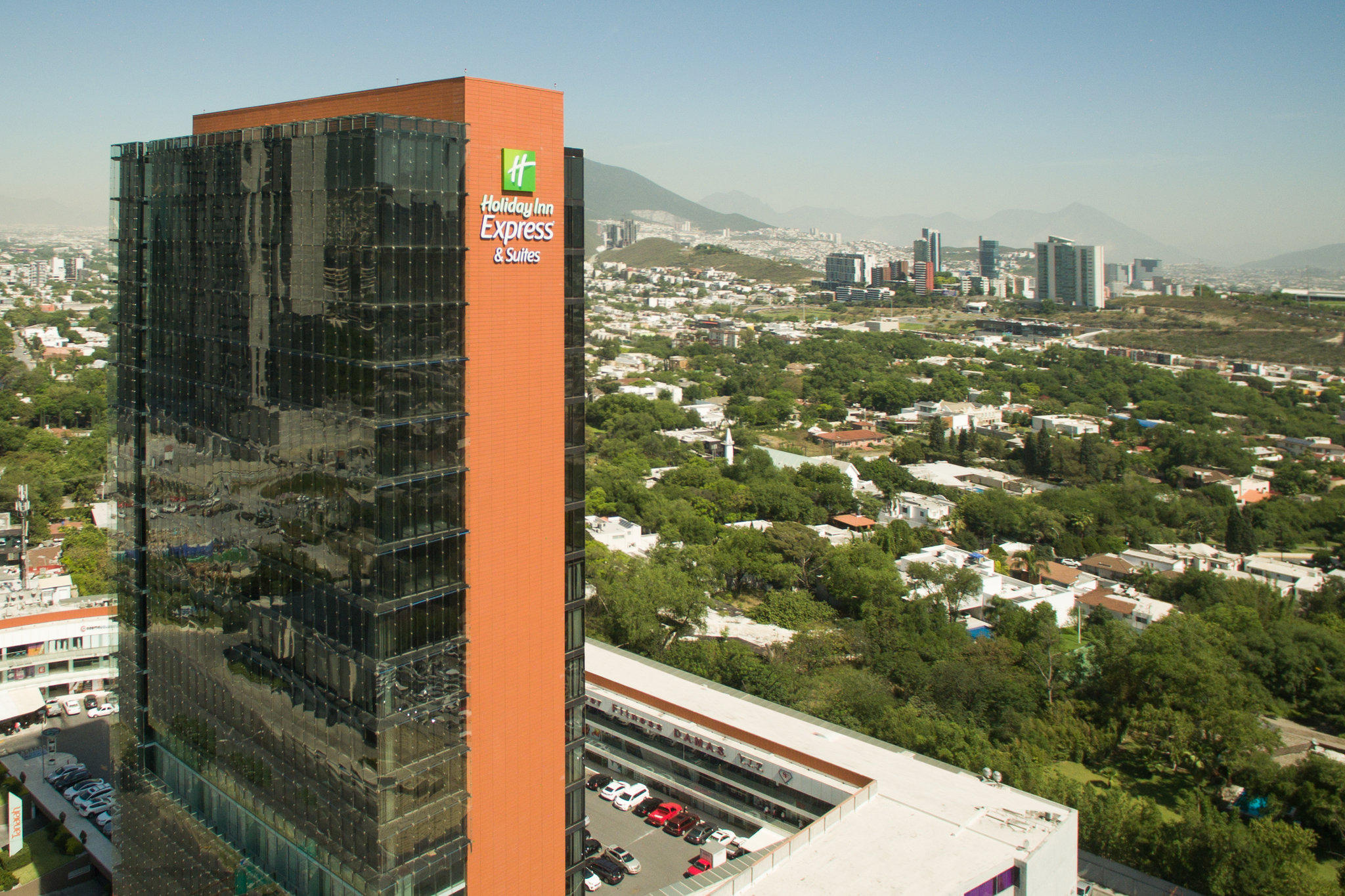 Images Holiday Inn Express & Suites Monterrey Valle, an IHG Hotel