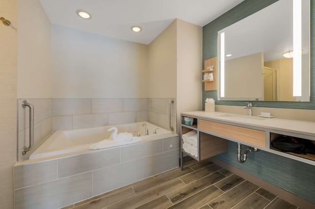 Images Hilton Garden Inn Rockford