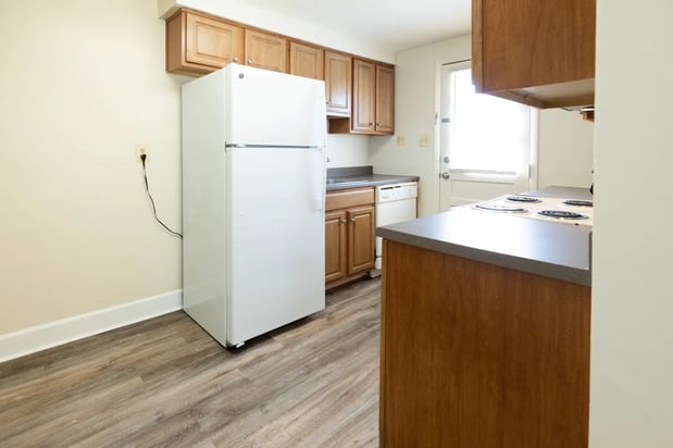 Images Walnut Grove Townhomes*