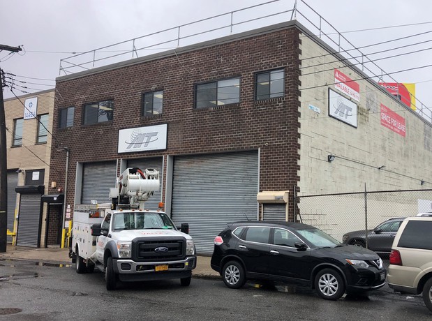 Images AIT Worldwide Logistics - Life Sciences Division