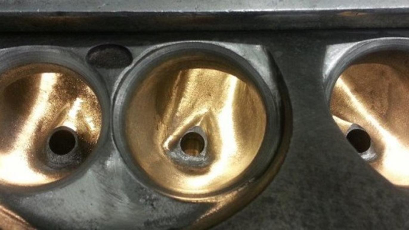 Images Engson Motor - Motorrenovering Västerås