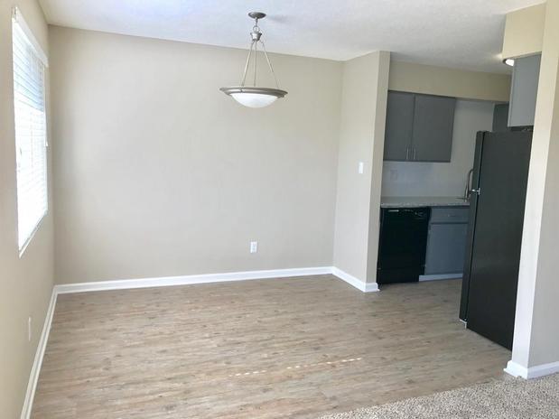 Images Applewood At The Cove Apartments