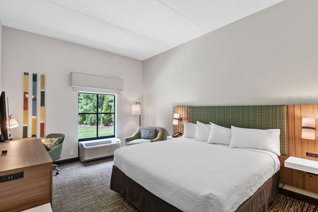 Images Hampton Inn & Suites Lake George