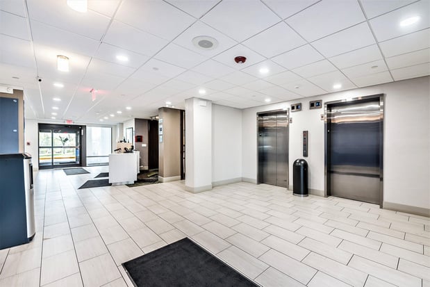 Images Holiday Inn Express Flint-Campus Area by IHG