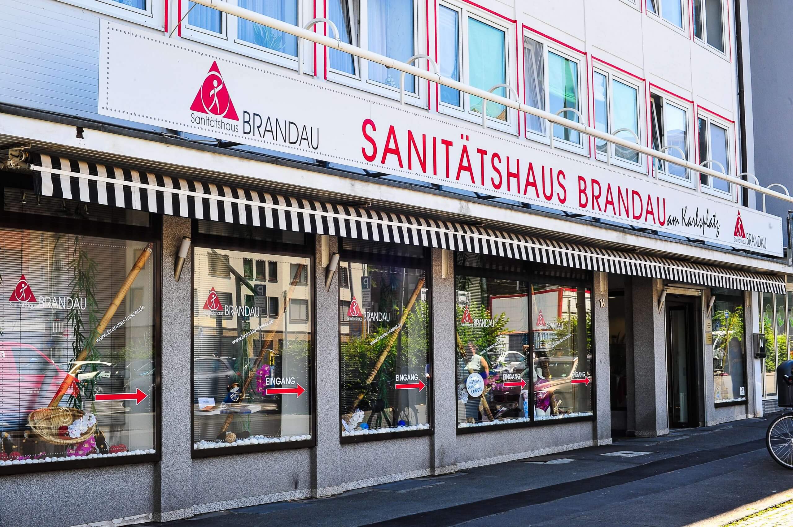 Sanitätshaus Brandau am Karlsplatz in Kassel - Logo