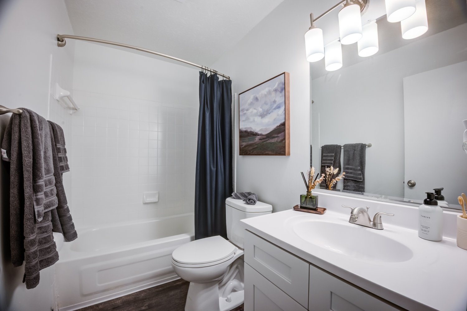 The Boardwalk at Westlake Apartments and Townhomes Image