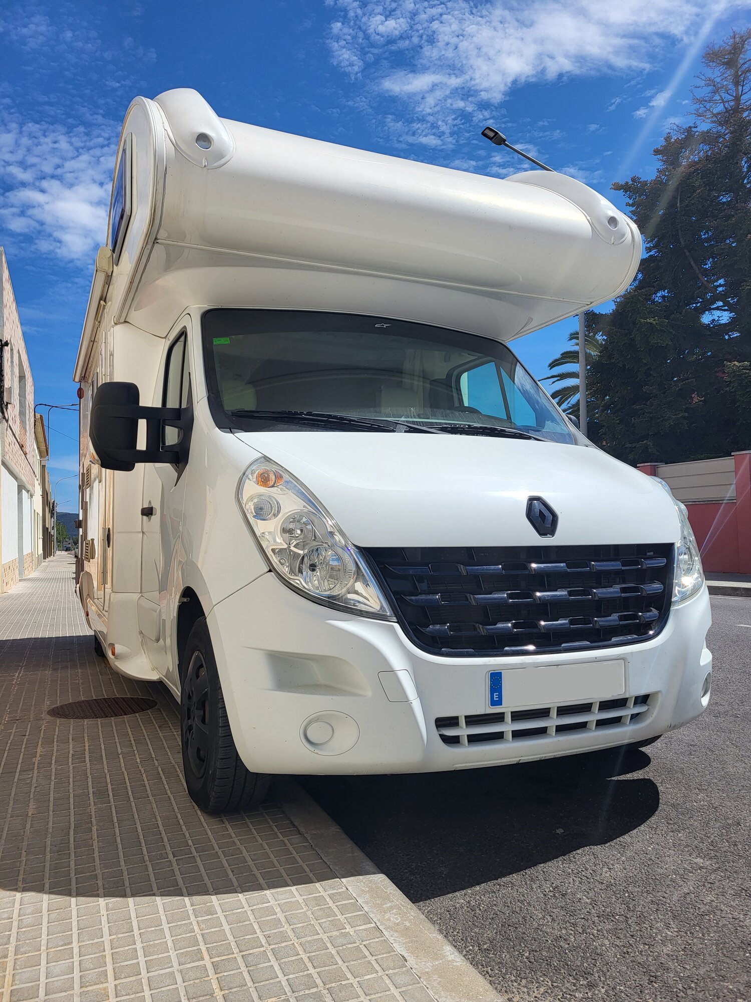 Images FreeVans S.L.- Taller de Autocaravanas & Camper Barcelona