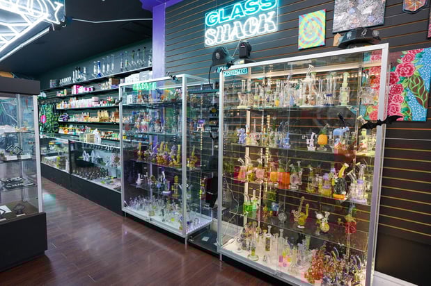 Images Sky High Smoke Shop