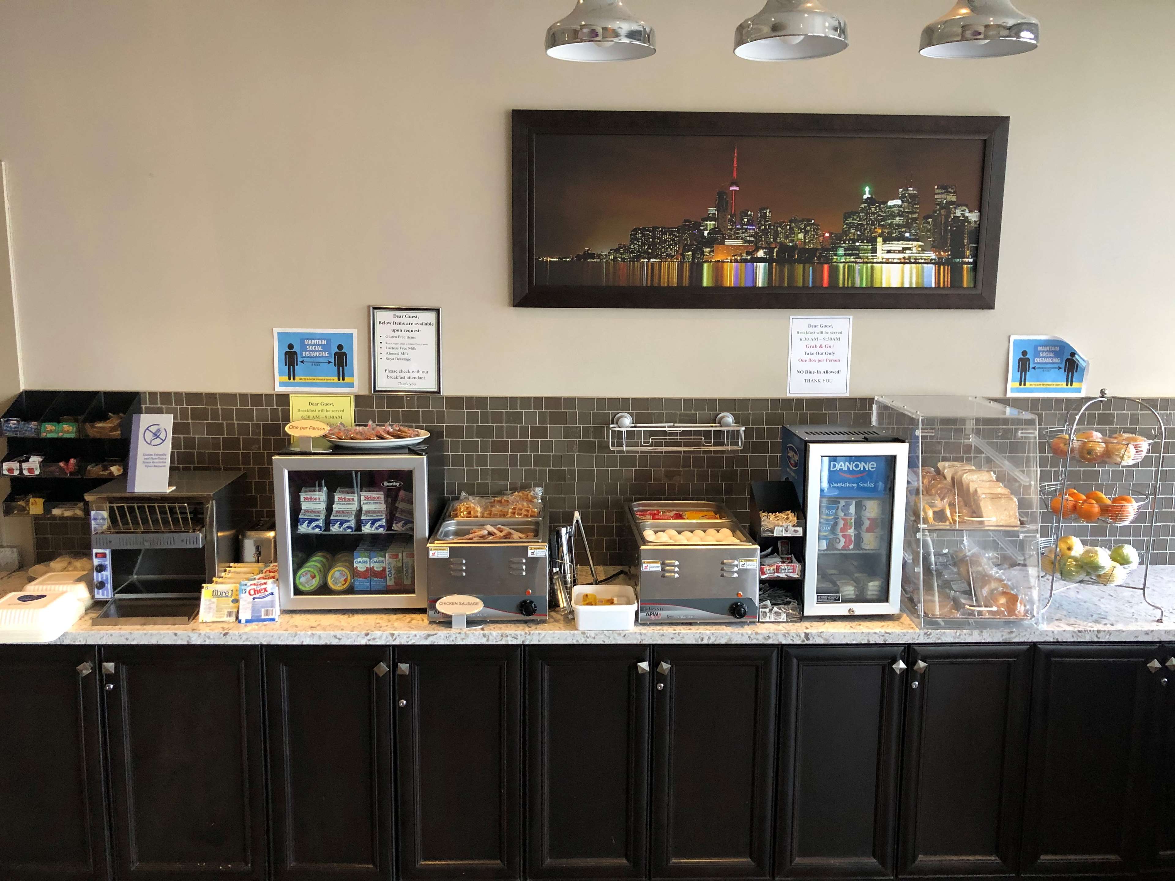 Best Western Plus Travel Hotel Toronto Airport in Toronto: Breakfast Buffet (Take out) 6:30-9:30am in our Breakfast Room