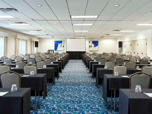 Images Embassy Suites by Hilton Scottsdale Resort