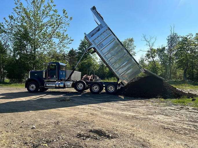 RLK Trucking’s H&C Stone & Mulch Image