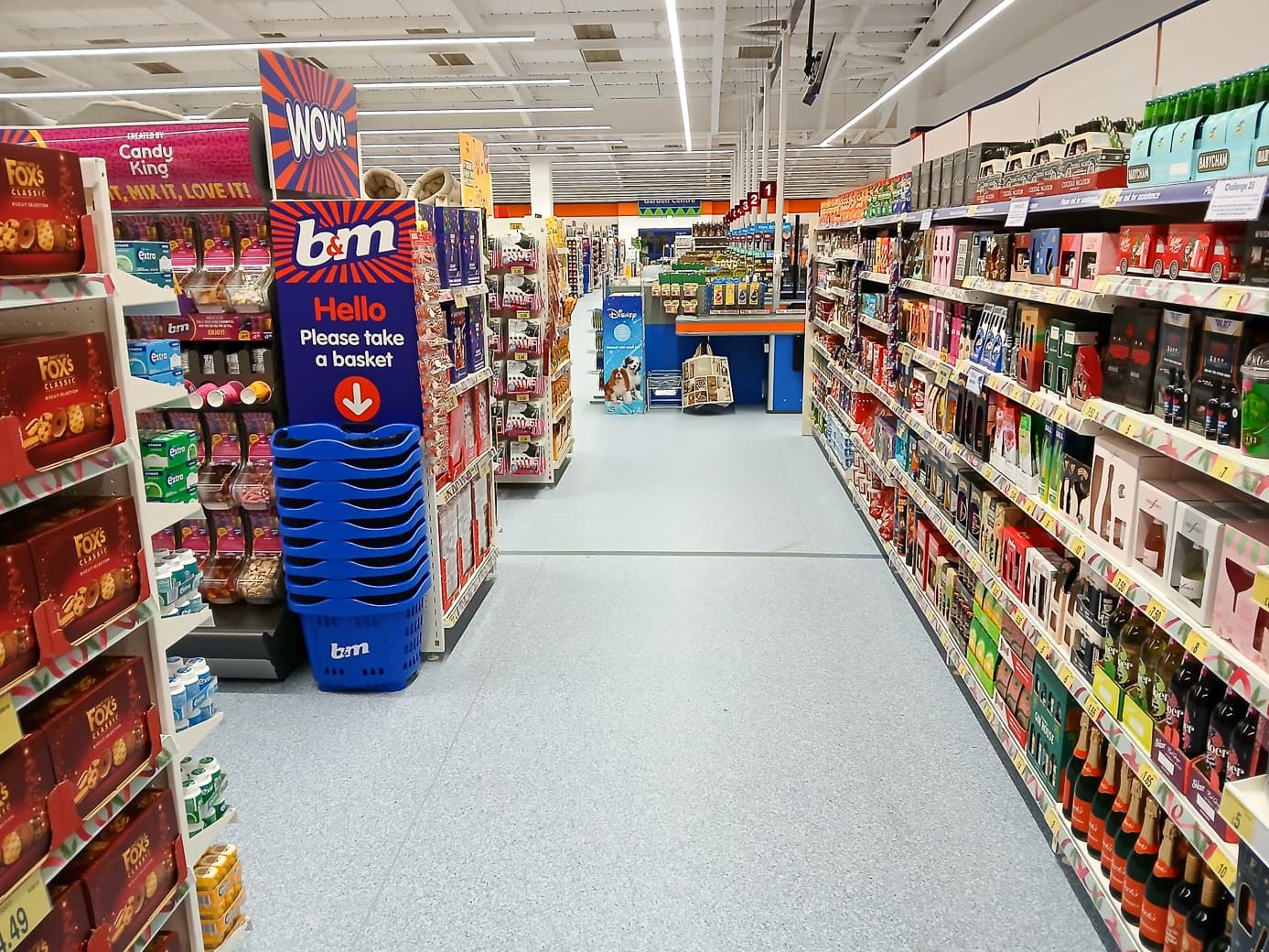 Images B&M Home Store with Garden Centre