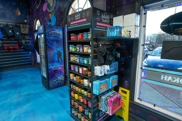 Images Cloud 9 Smoke Shop, Vape, & Hookah Co. - South Marietta Parkway