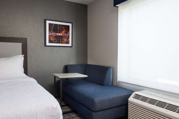 Images Hampton Inn & Suites Manteca