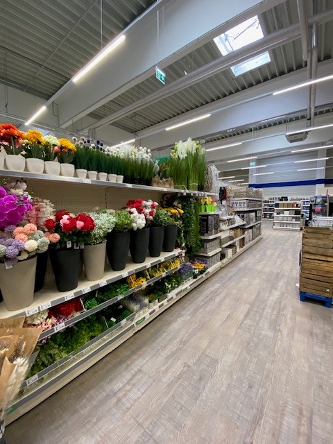 CENTERSHOP Frauenhofen, Wiener Straße 5, in Frauenhofen