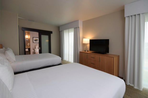 Images Holiday Inn Cincinnati N - West Chester by IHG