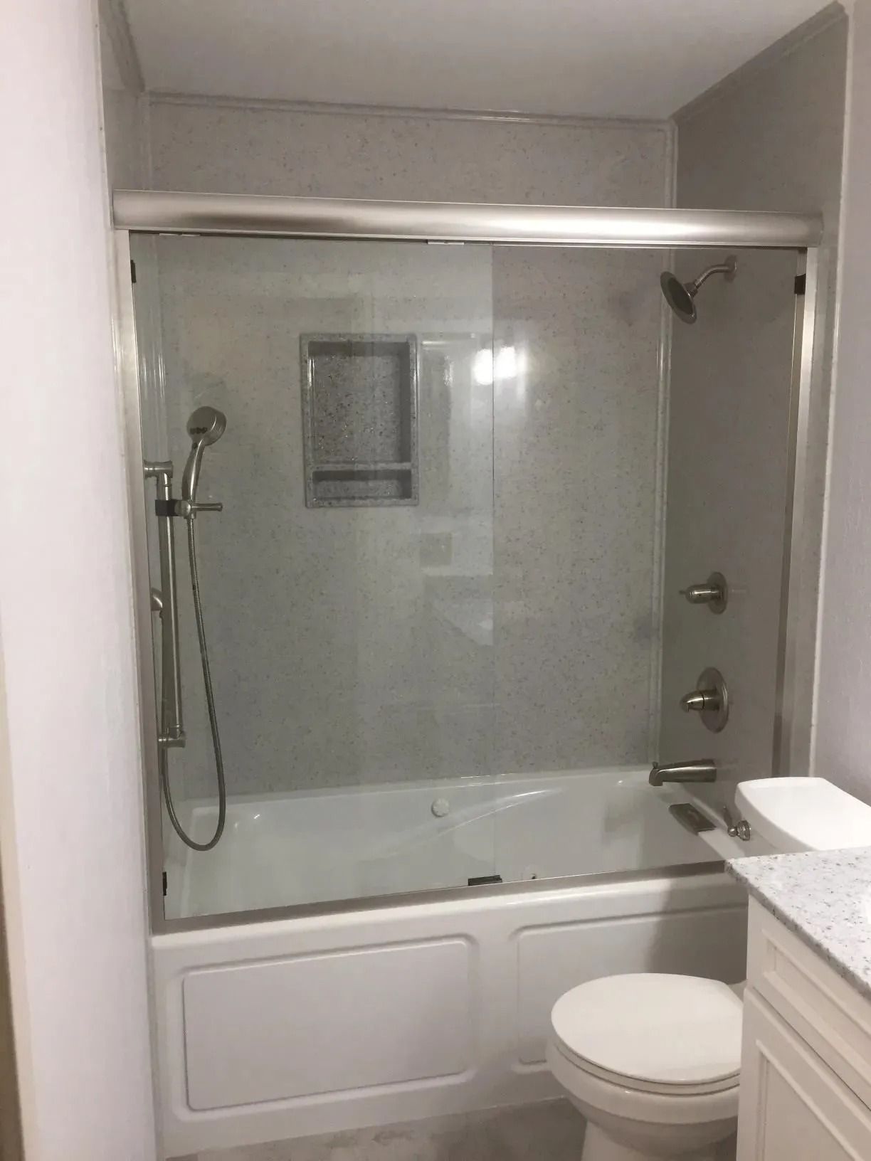 Long's Plumbing & Heating Inc Image