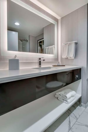 Images Embassy Suites by Hilton Louisville East