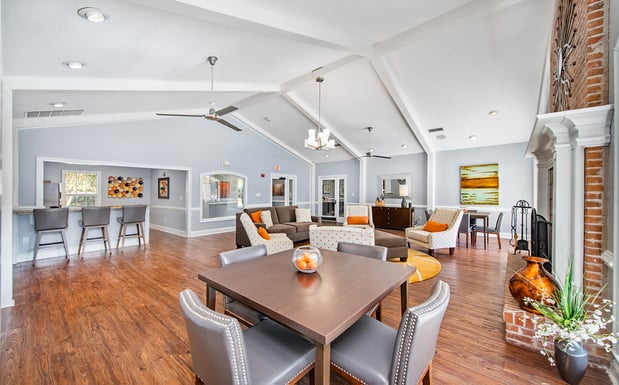 Images MAA Steeplegate