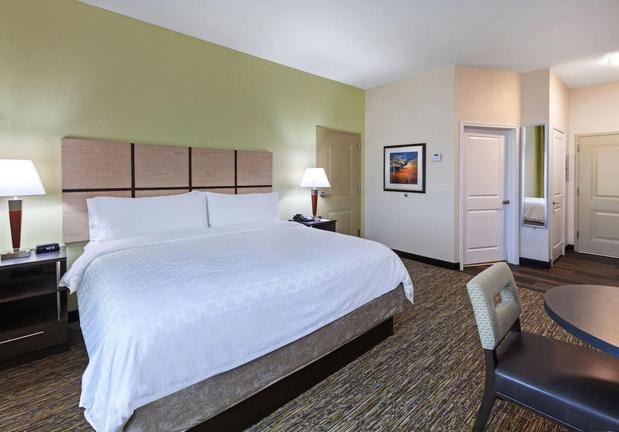 Images Candlewood Suites Midland SW by IHG