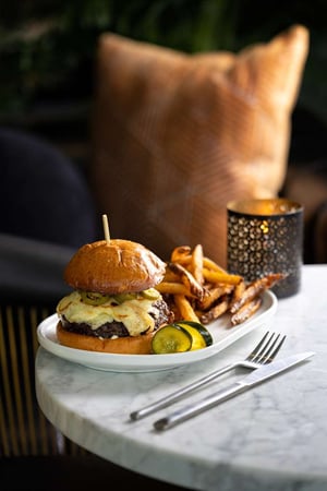 Images Hampton Inn & Suites Rochester Downtown