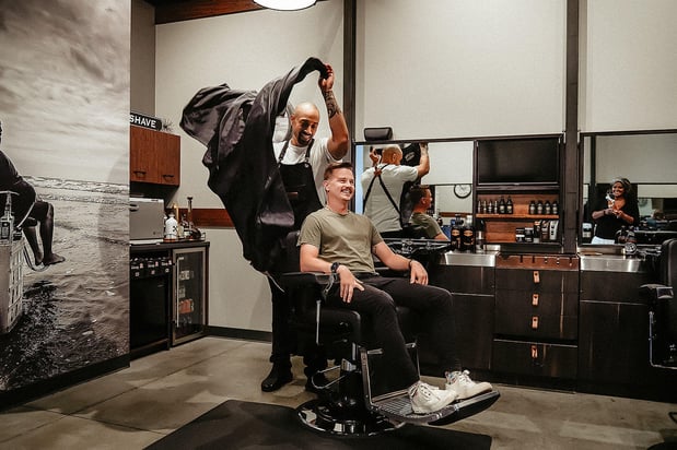 Images Hammer & Nails - Winter Garden