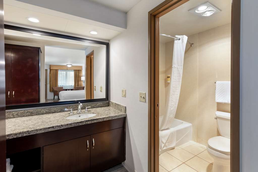 Guest Bath EXT K QQ