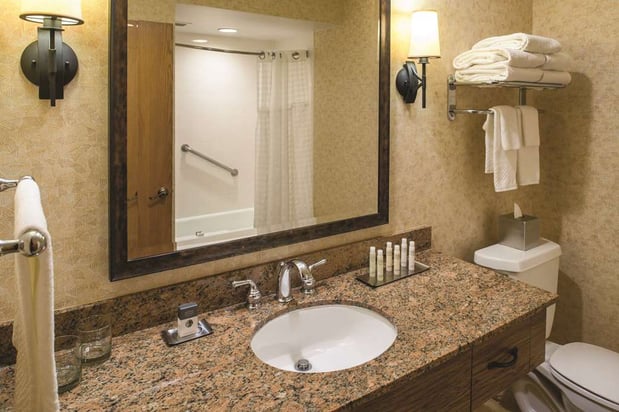 Images DoubleTree by Hilton Hotel Seattle Airport