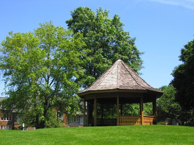 Images Schaumburg- International Village