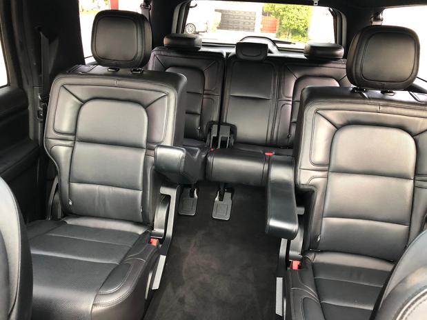 Images marin town cars & limousines service
